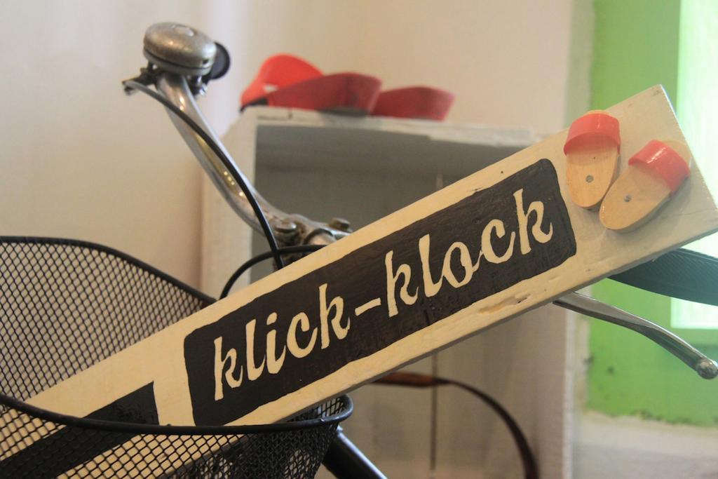 Klick - Klock Home Stay Malacca Exteriör bild